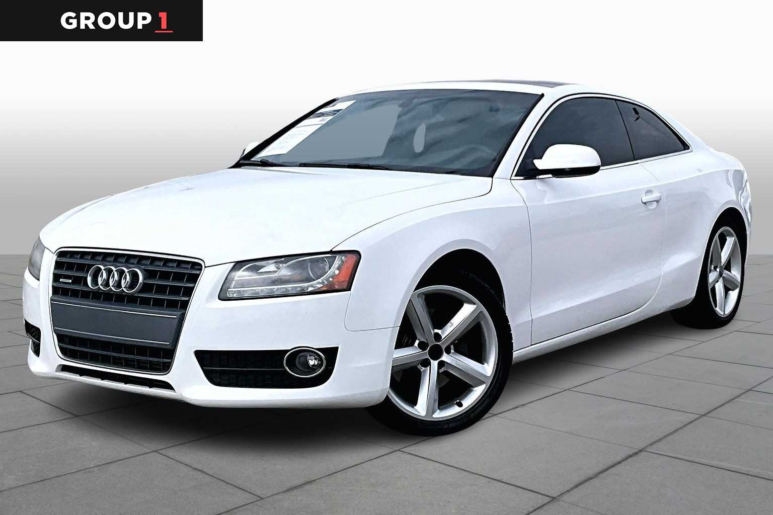 2010 Audi A5 Premium's photo