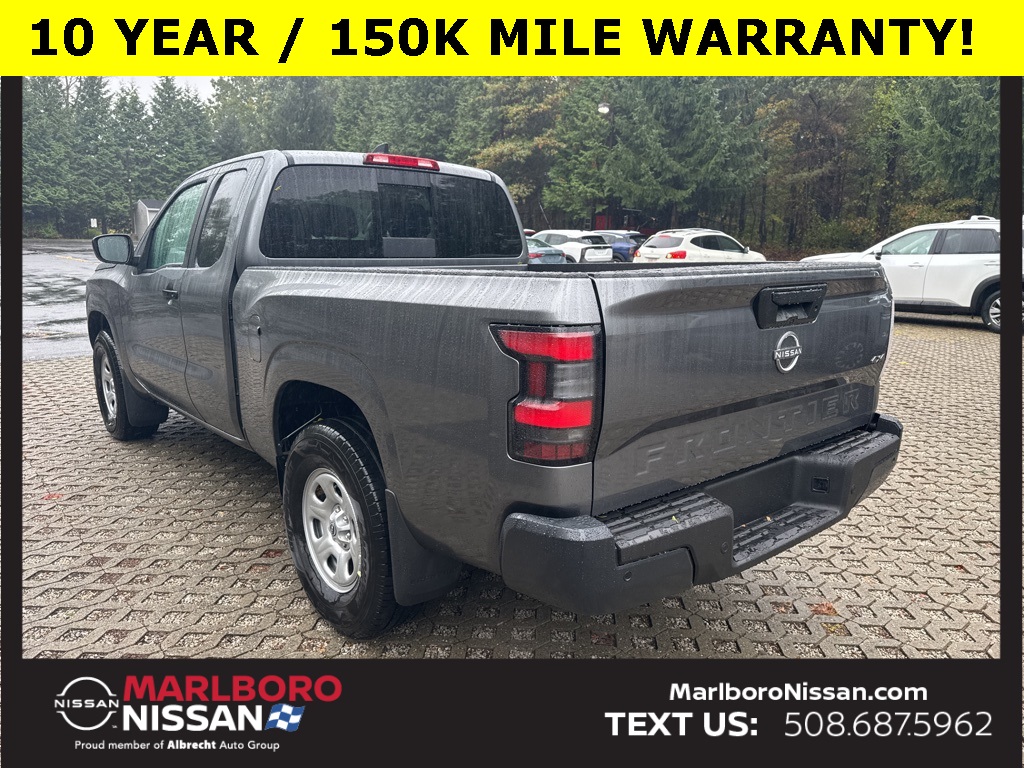 2026 Nissan Frontier King Cab S photo 3