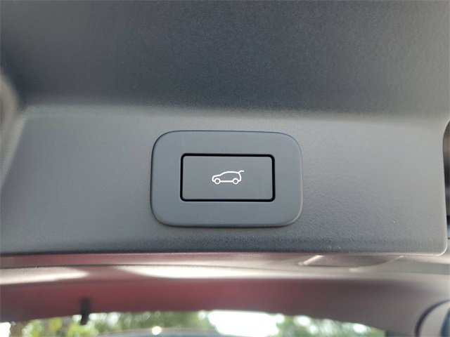 2024 Jaguar F-PACE P250 R-Dynamic S photo 11