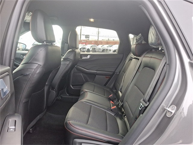 2025 Ford Escape ST-Line Select photo 8