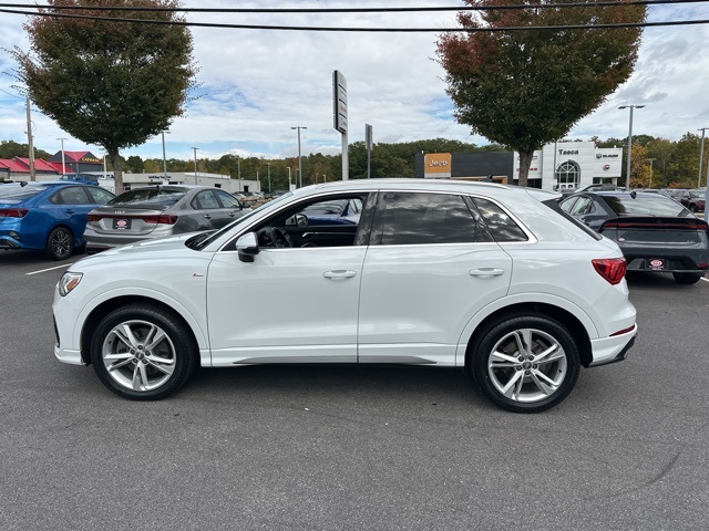 2020 Audi Q3 Premium Plus S line photo 4