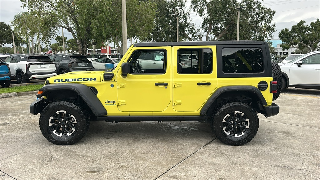 2024 Jeep Wrangler Rubicon 4xe photo 4