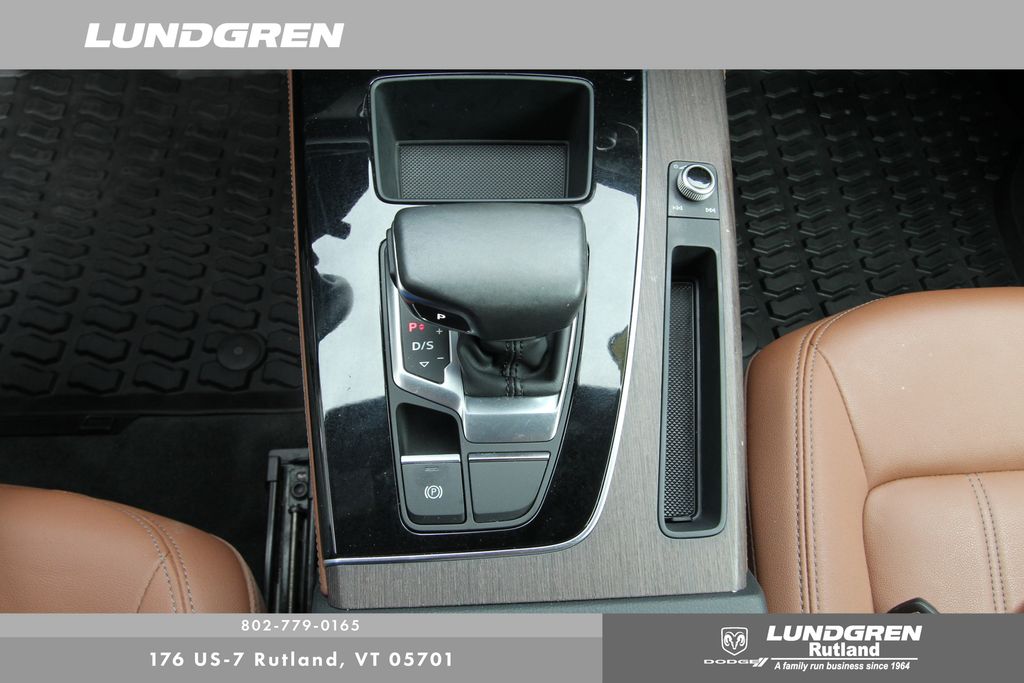 2022 Audi Q5 45 S line Premium photo 21