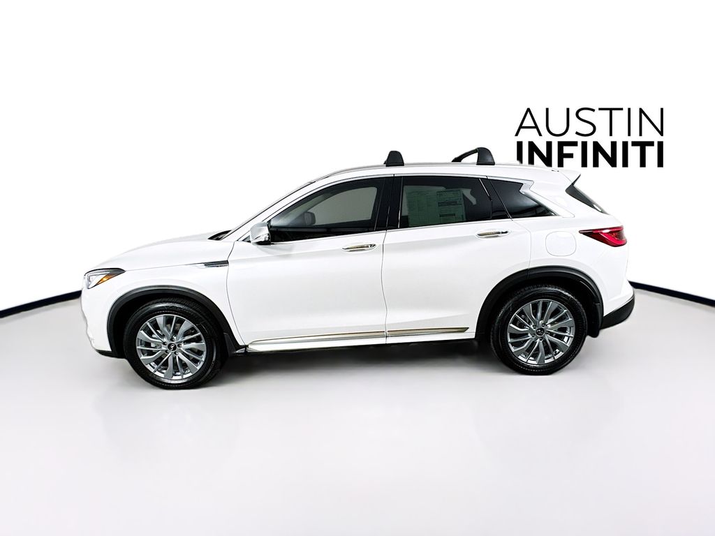 2025 Infiniti QX50 Luxe photo 4