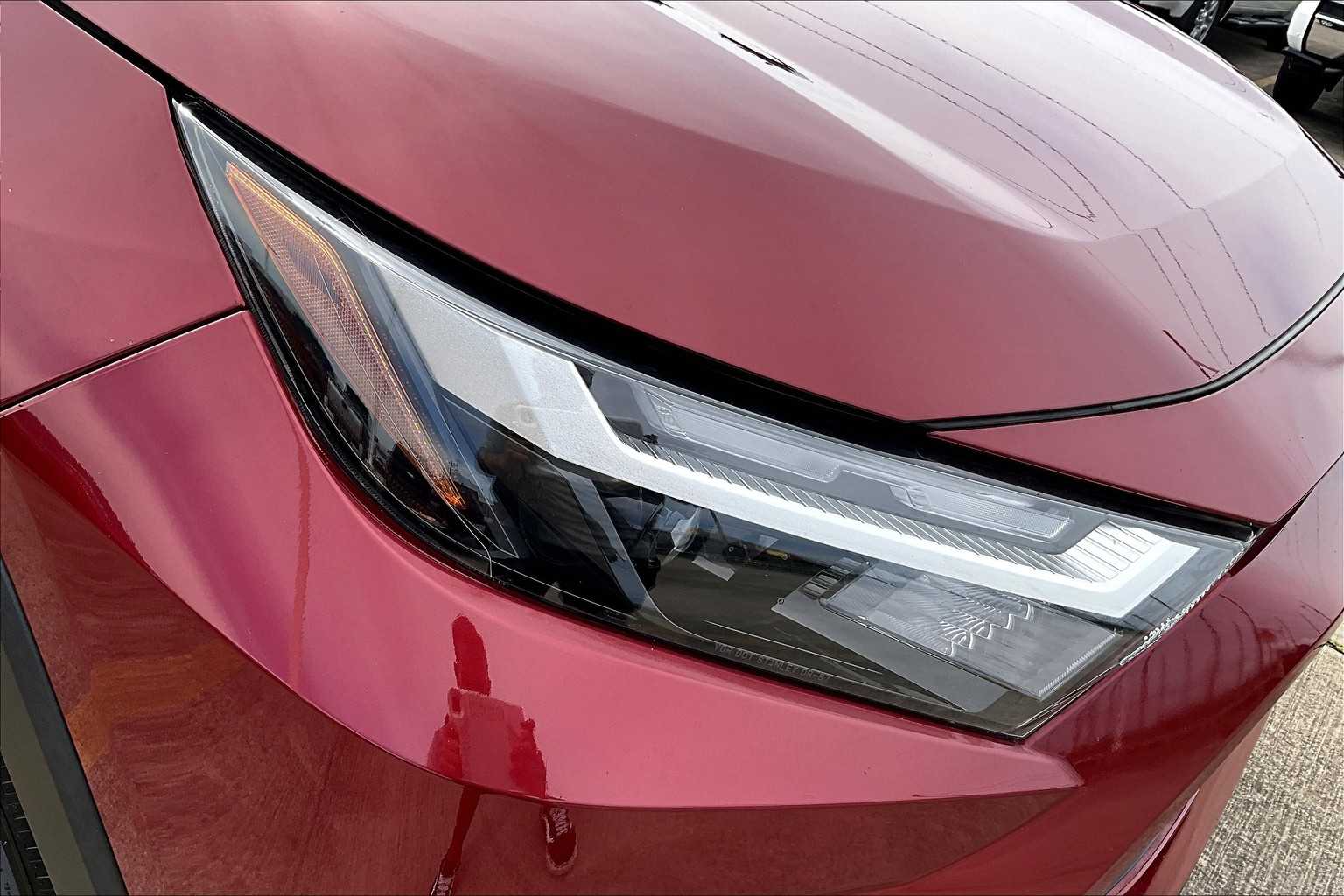 2023 Toyota RAV4 LE photo 26