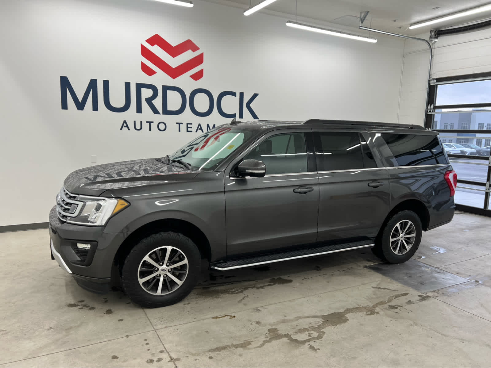 2020 Ford Expedition XLT's photo