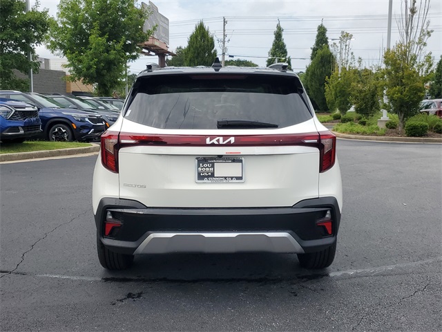 2025 Kia Seltos S photo 2