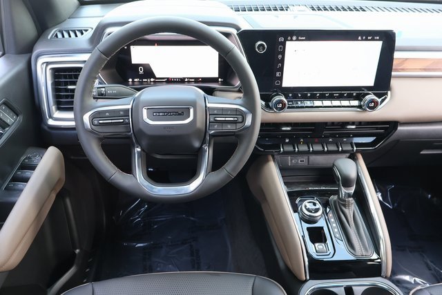 2026 Gmc Canyon Denali photo 14
