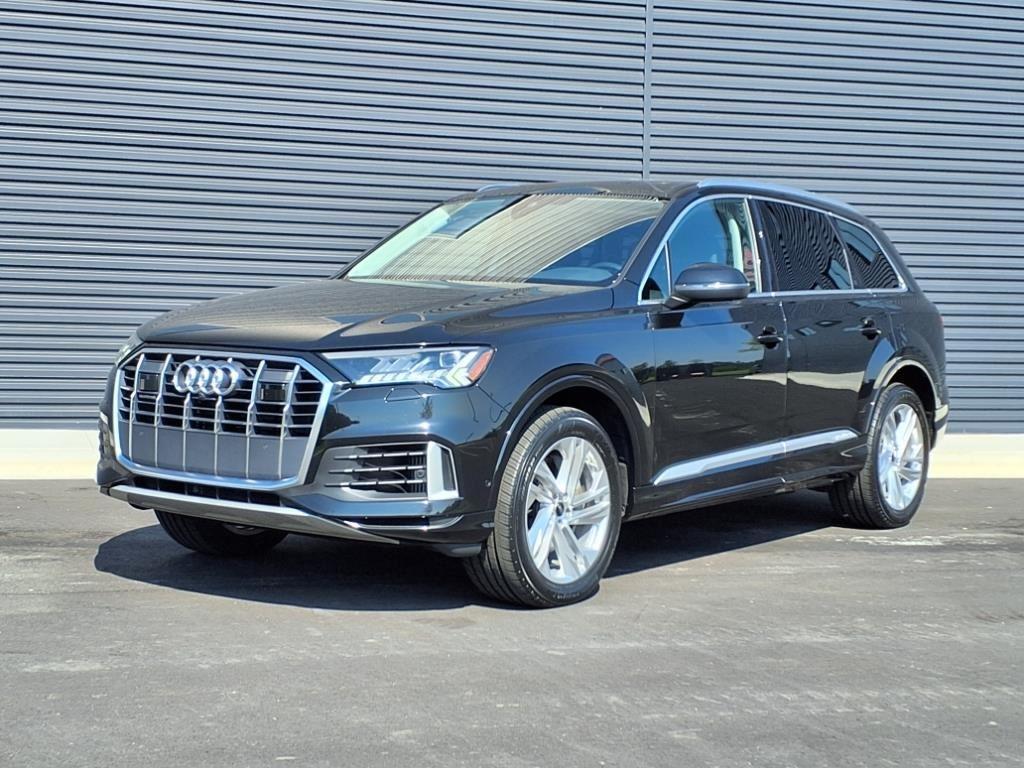 2024 Audi Q7 Premium Plus