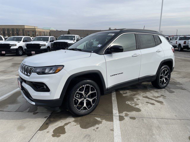 2026 Jeep Compass Limited's photo