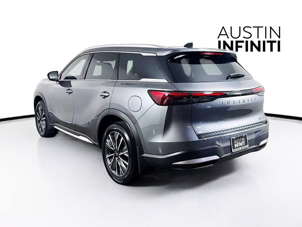 2026 Infiniti QX60 Luxe photo 5