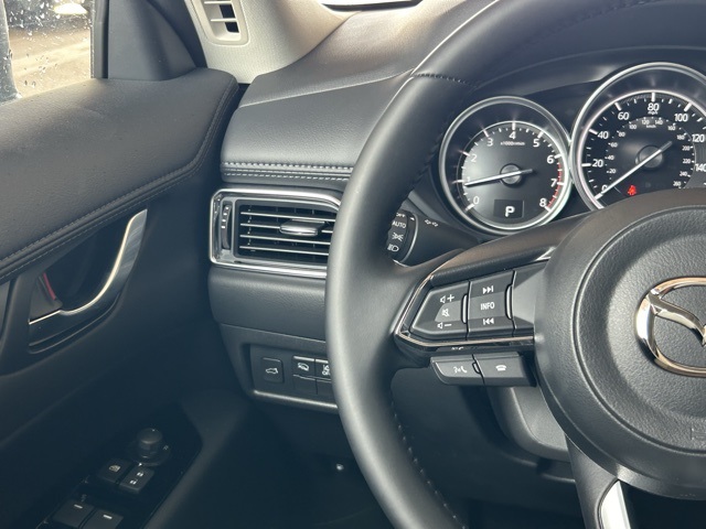 2025 Mazda CX-5 2.5 S Preferred photo 17