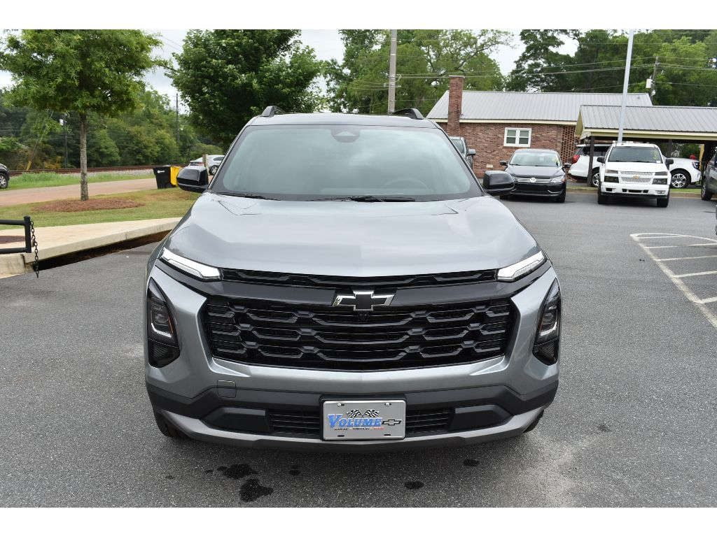 2026 Chevrolet Equinox photo 4