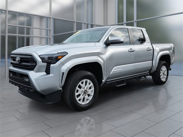 2024 Toyota Tacoma SR5's photo