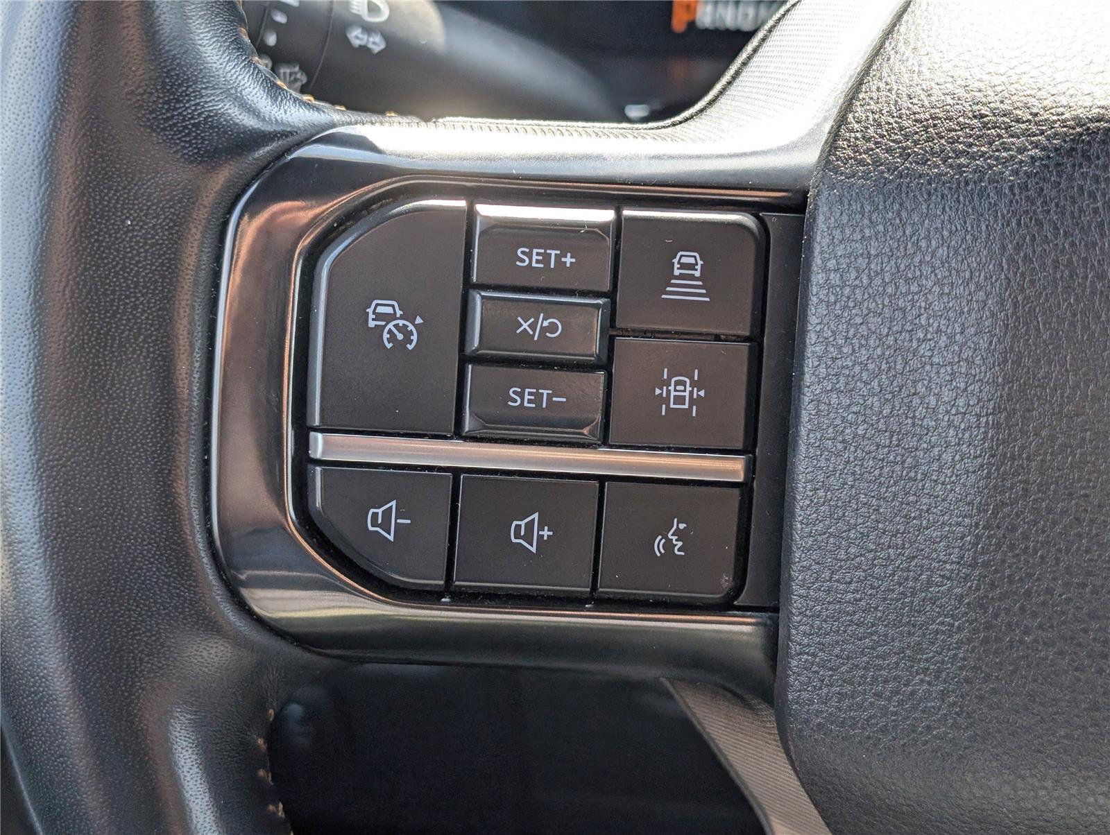 2023 Ford F-150 Platinum photo 26