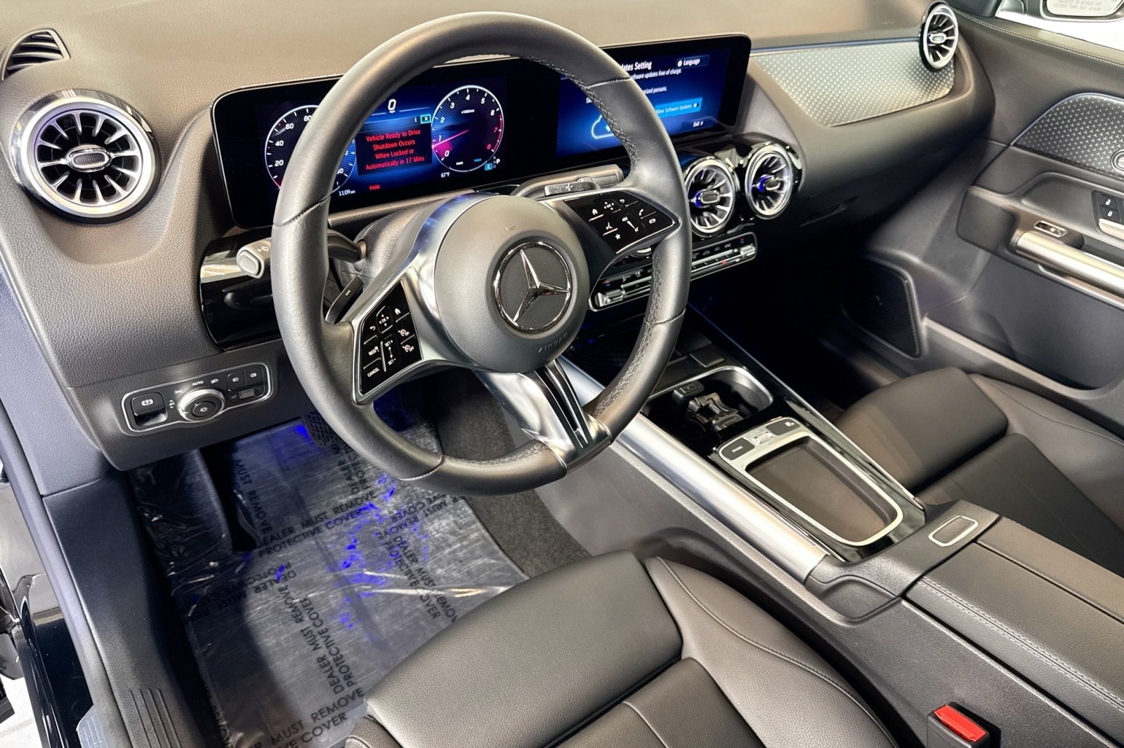 2025 Mercedes Benz GLA 250 photo 9