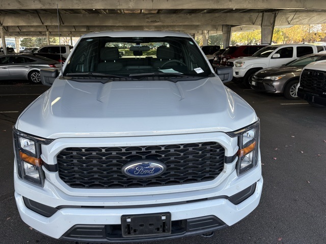 2023 Ford F-150 XL photo 2