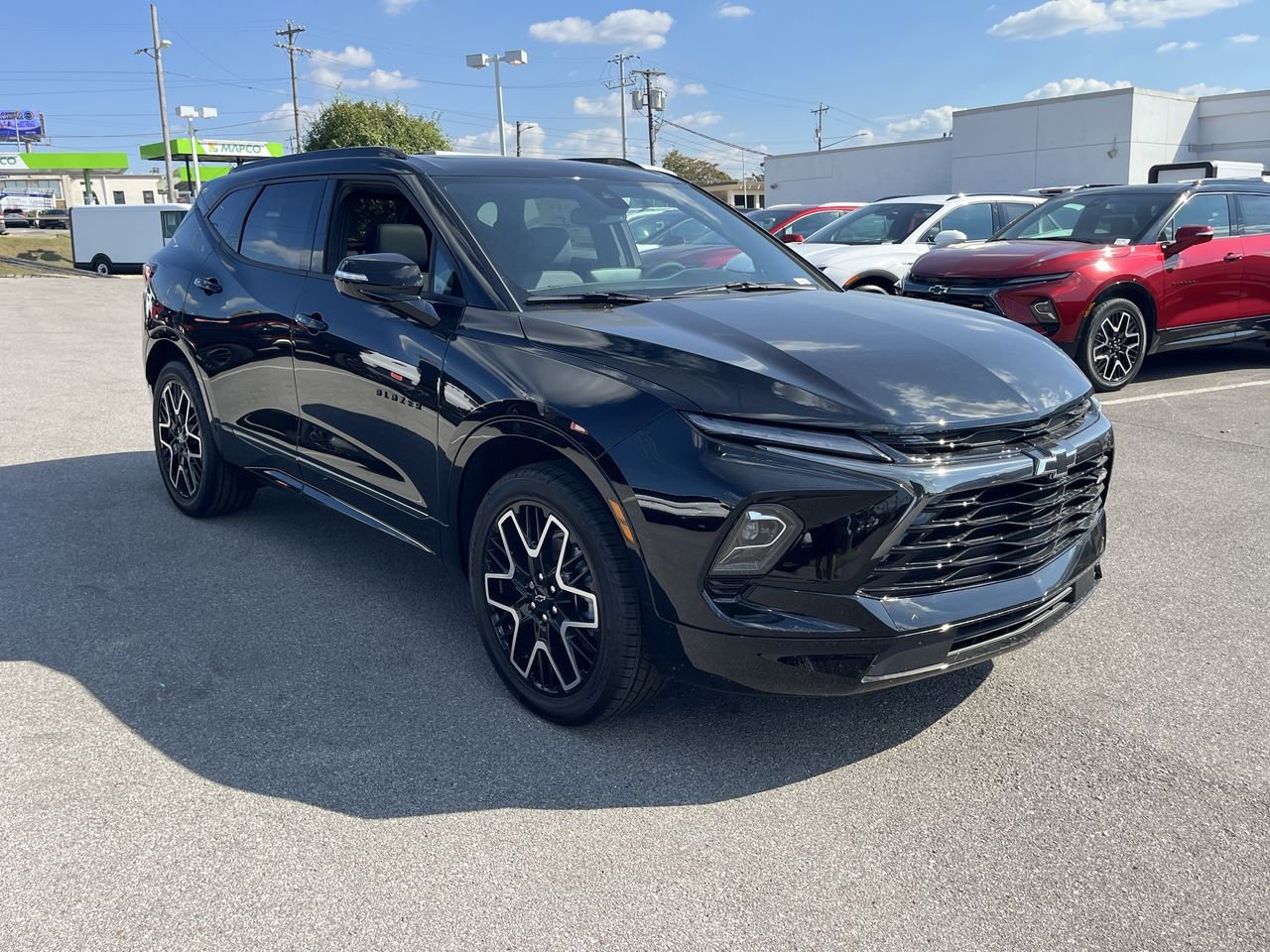 2025 Chevrolet Blazer RS photo 2