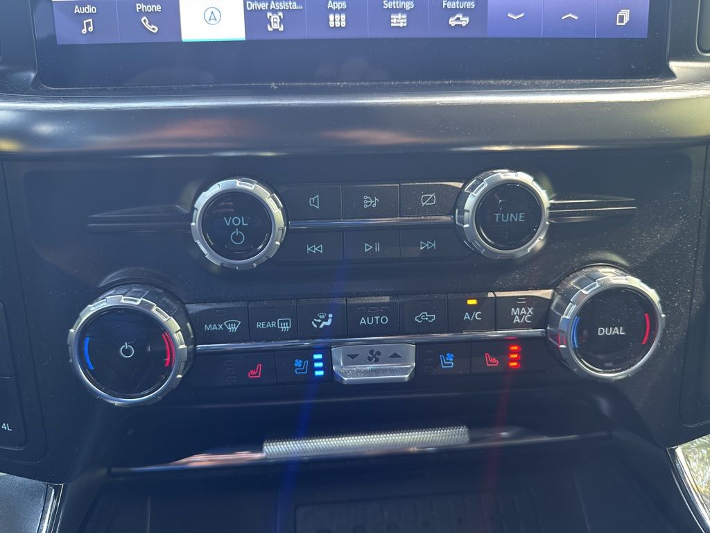 2023 Ford F-150 Lariat photo 26
