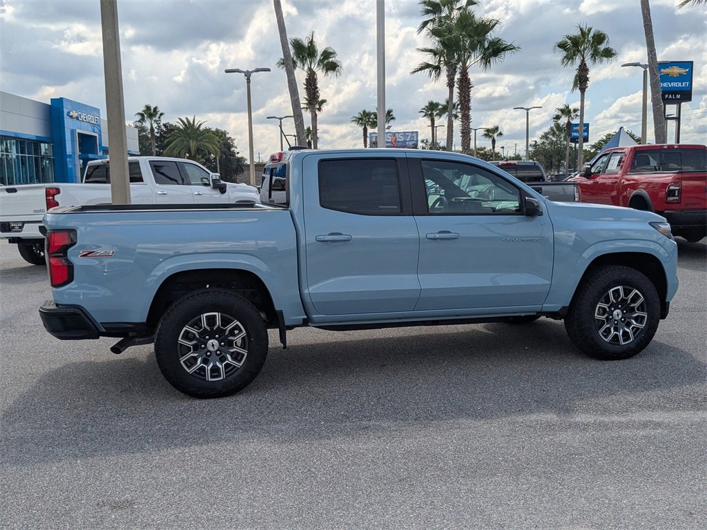 2025 Chevrolet Colorado Z71 photo 3