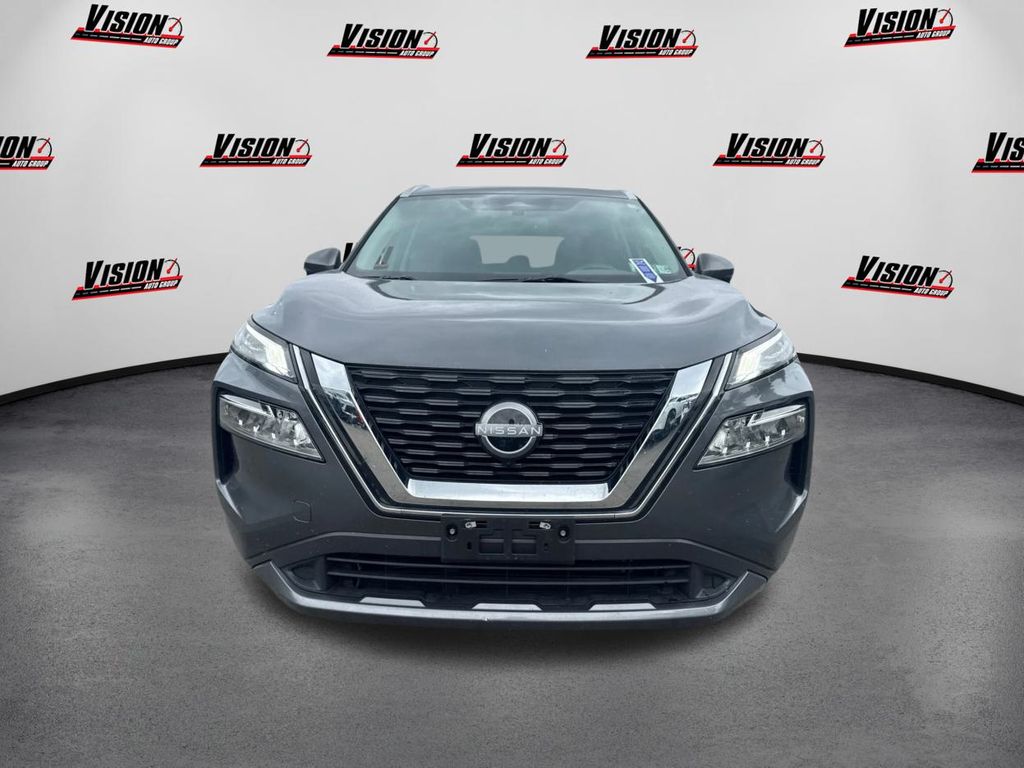 2023 Nissan Rogue SL photo 2