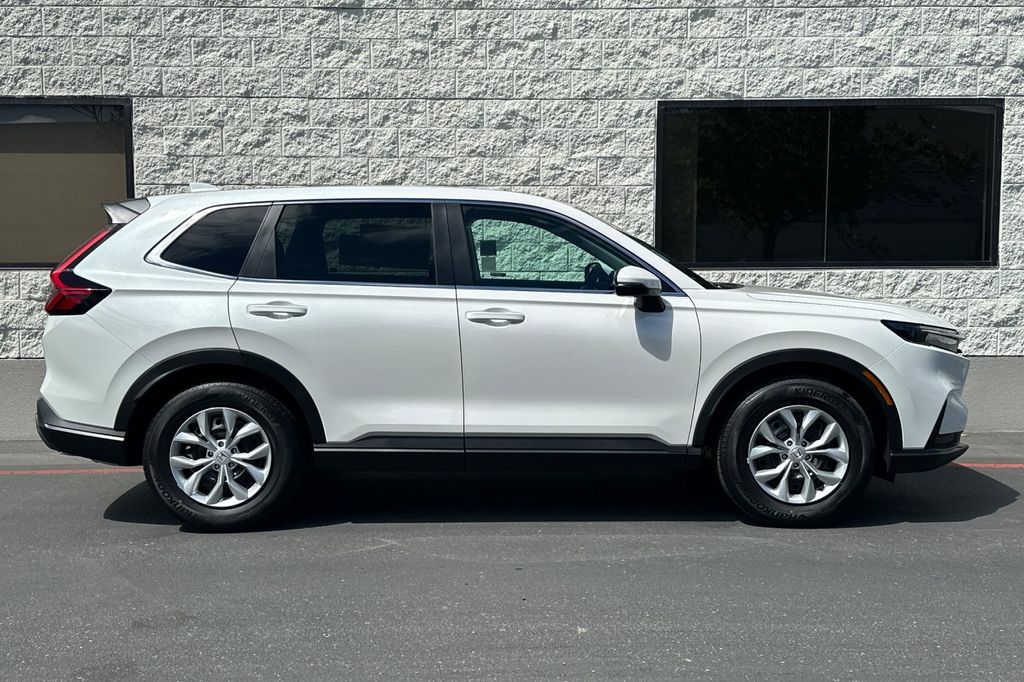 2026 Honda CR-V LX photo 3