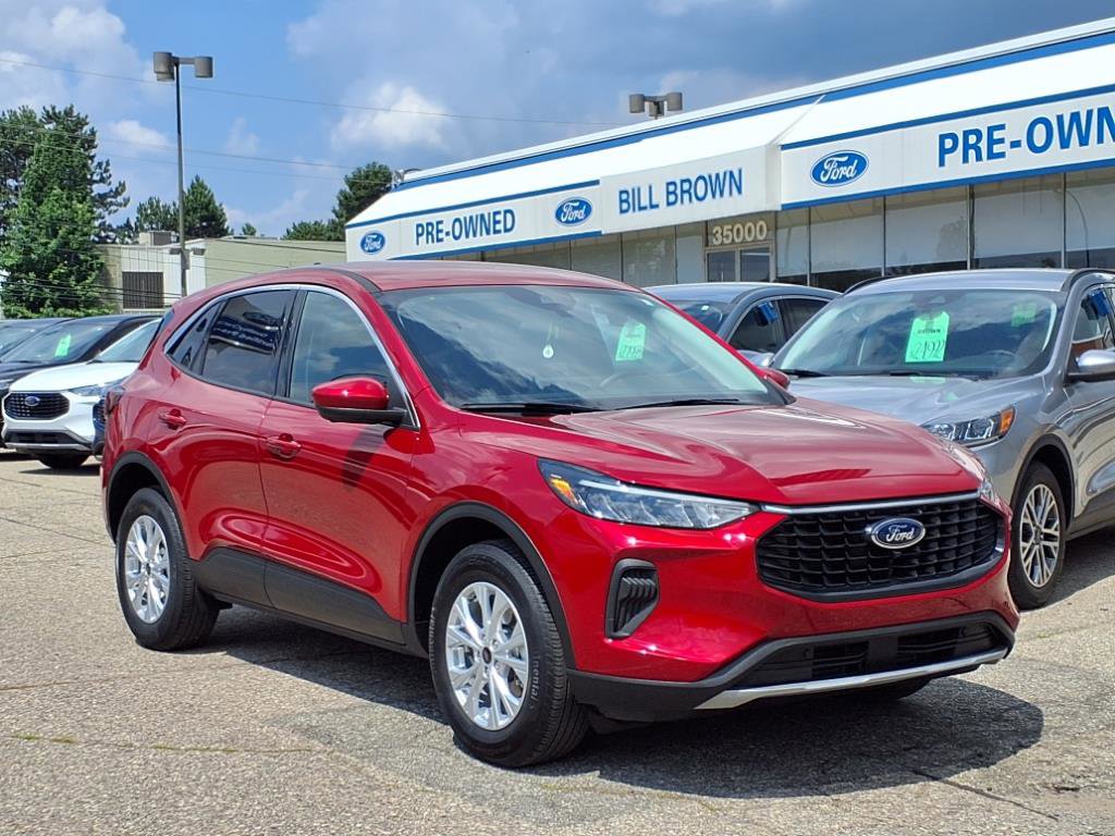 2023 Ford Escape
