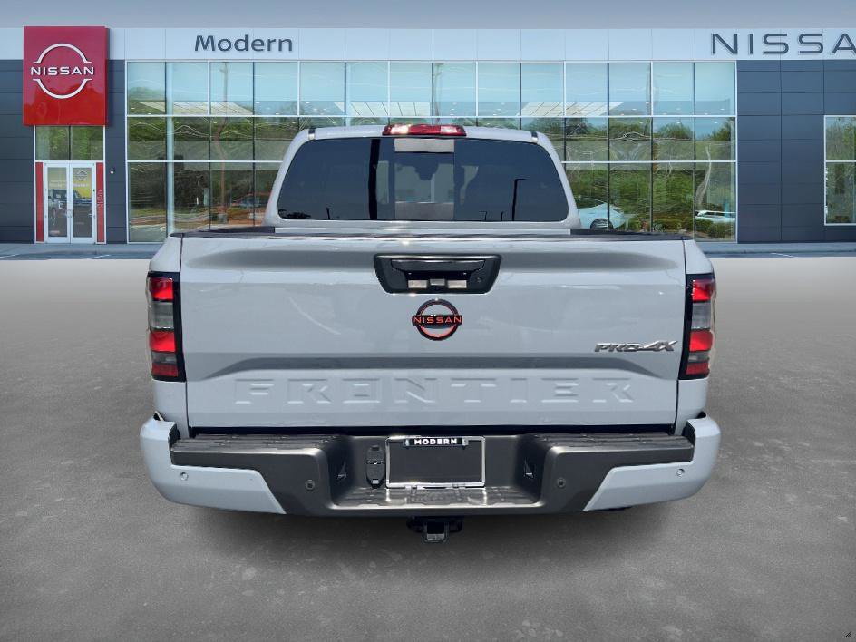 2023 Nissan Frontier PRO-4X photo 6