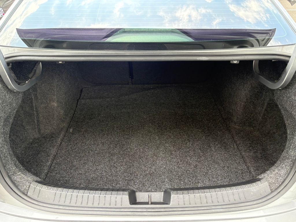 2022 Volkswagen Jetta 1.5T SE photo 30