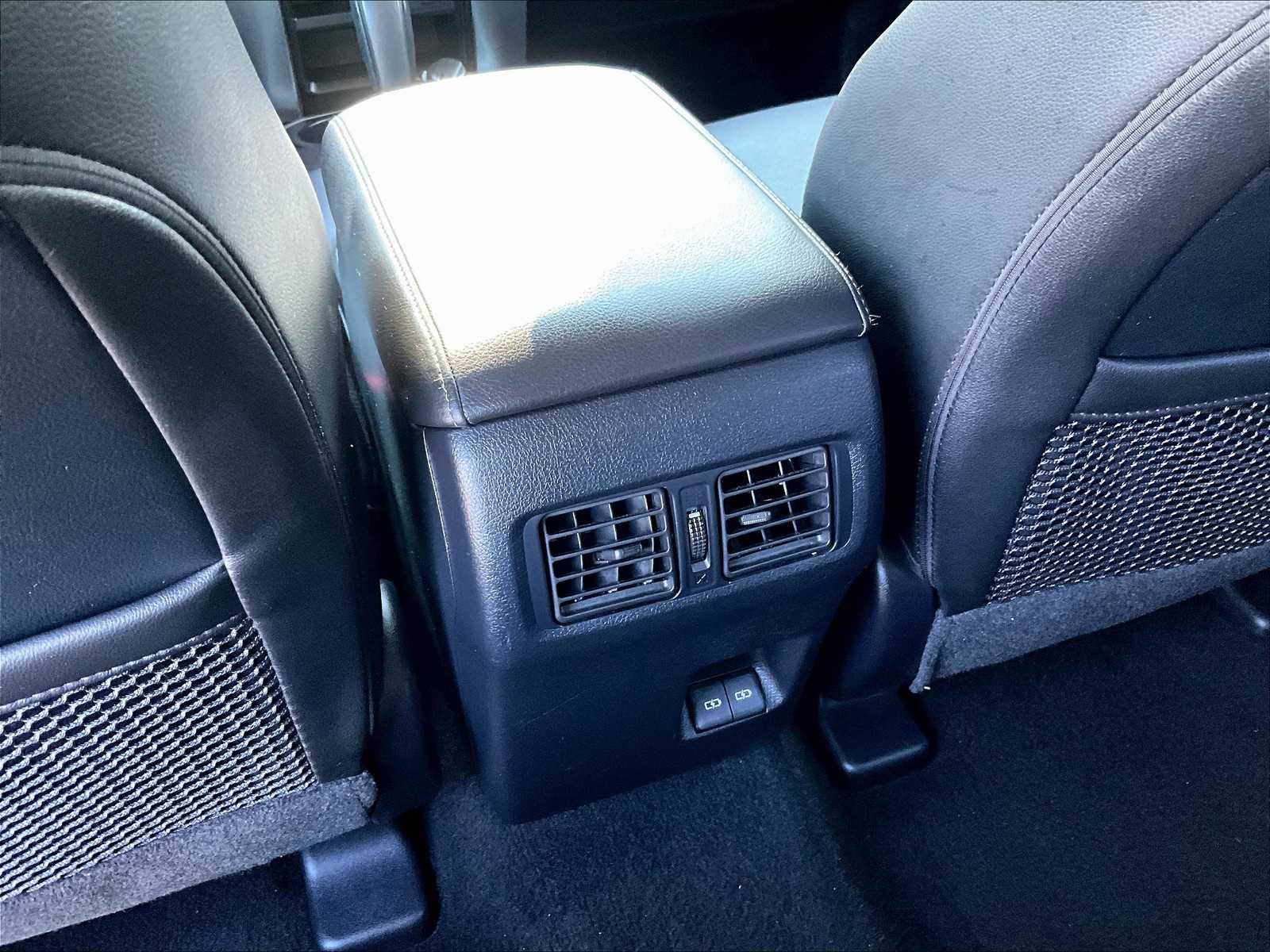 2024 Toyota 4Runner SR5 Premium photo 27