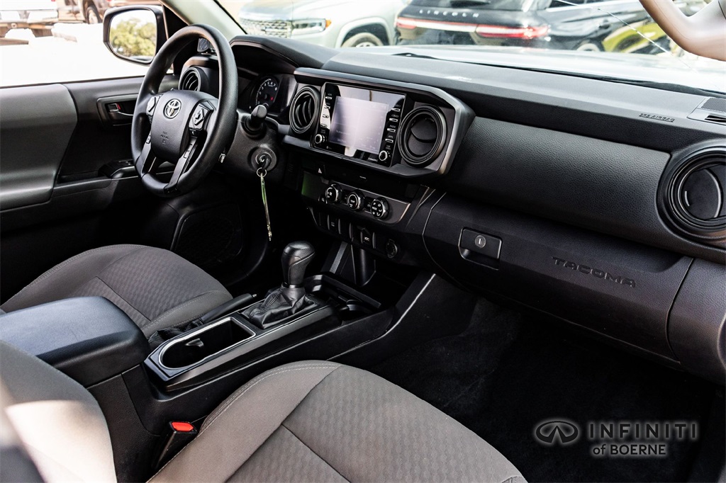 2021 Toyota Tacoma SR5 photo 27