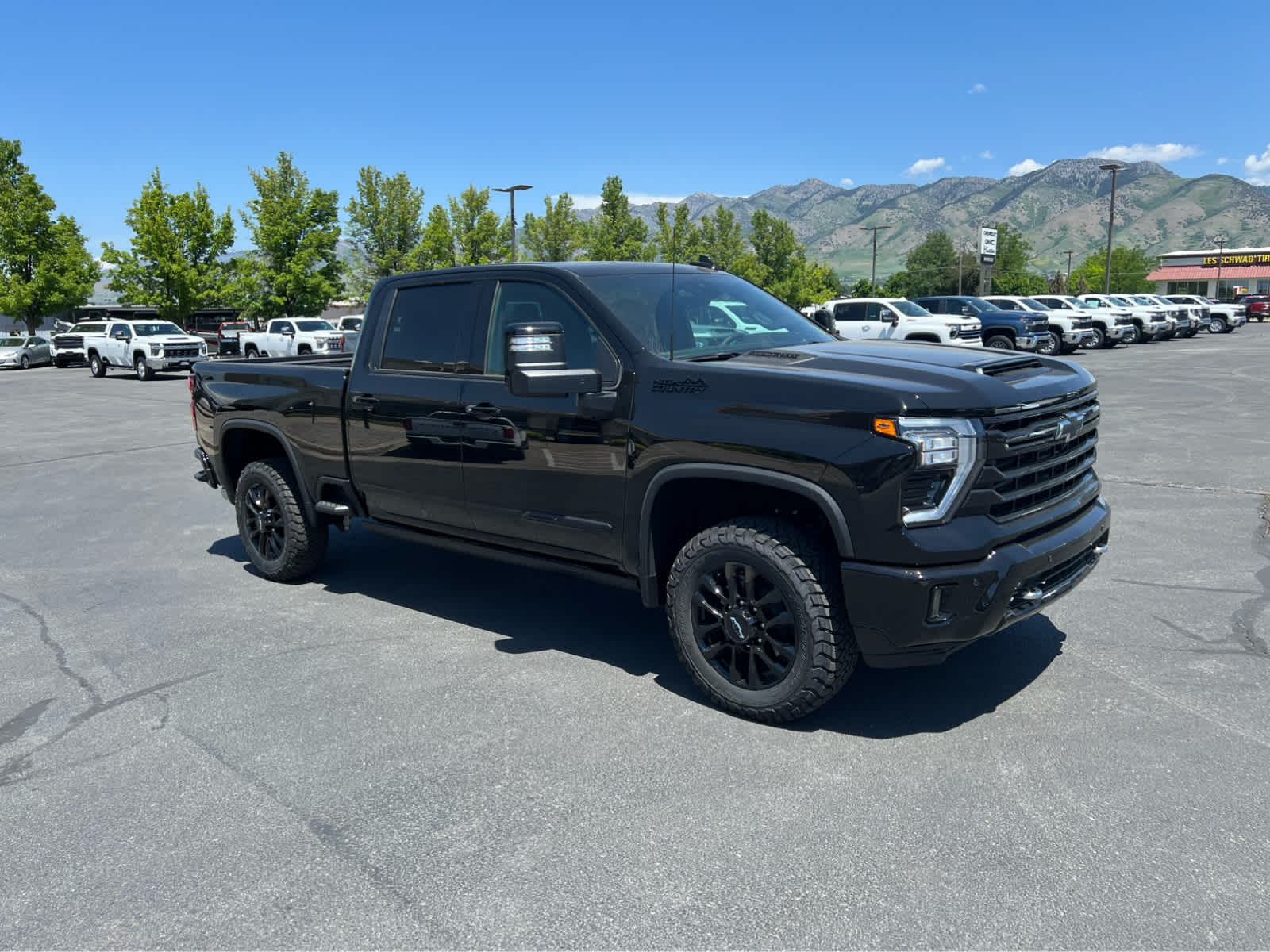 2025 Chevrolet Silverado 2500HD High Country photo 6