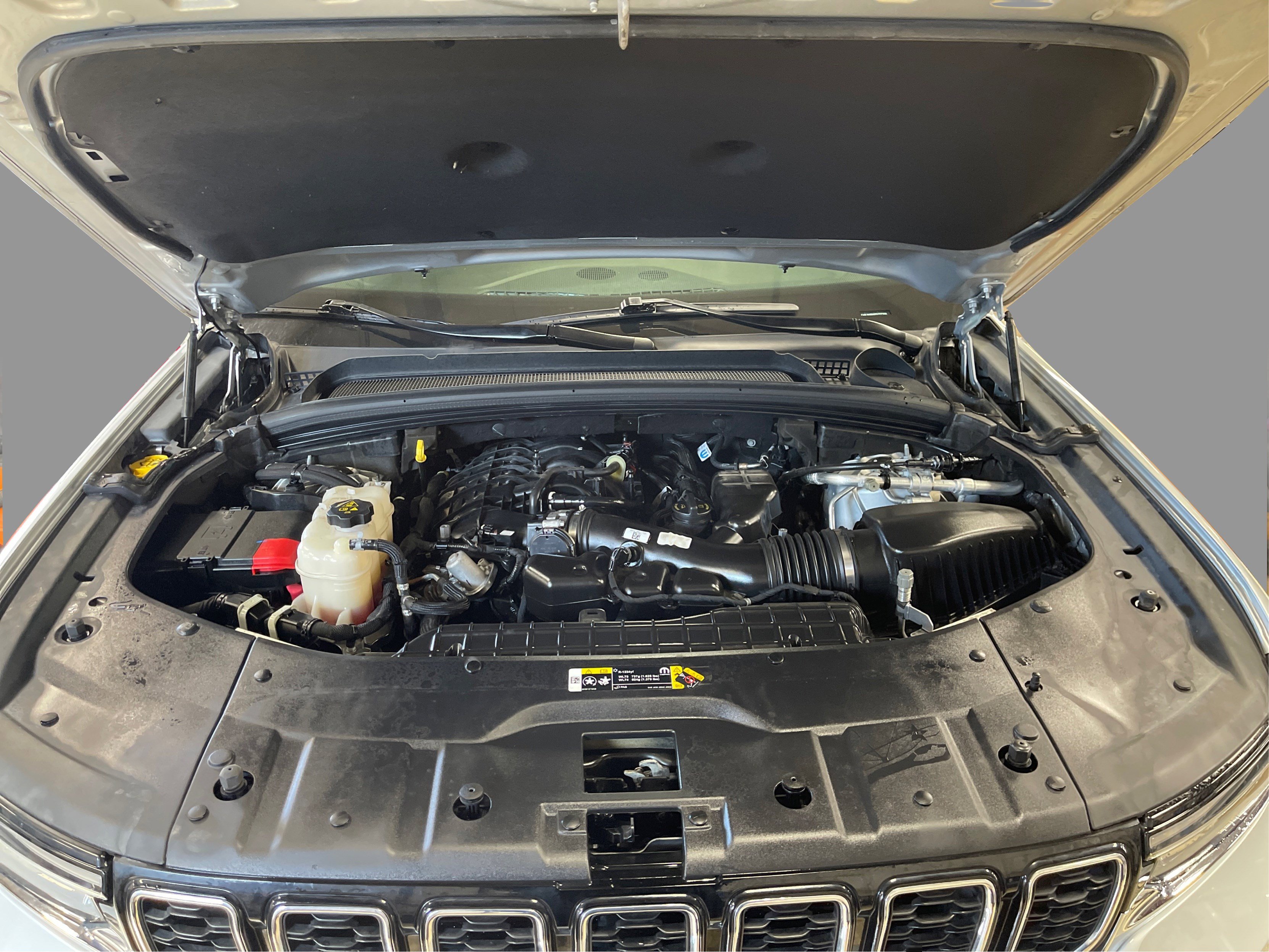 2023 Jeep Grand Cherokee Limited photo 9