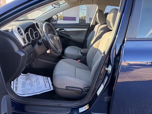 2009 Toyota Corolla Matrix L 4WD photo 16