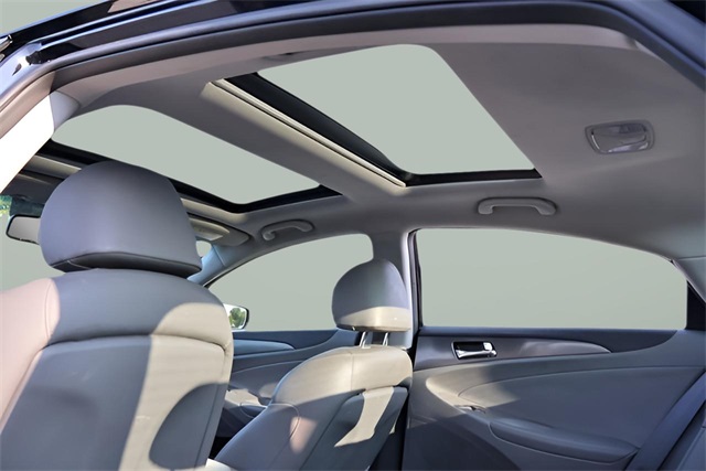 2015 Hyundai Sonata Hybrid Limited photo 6