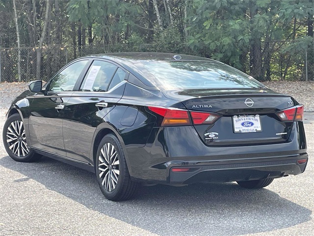 2024 Nissan Altima 2.5 SV photo 5
