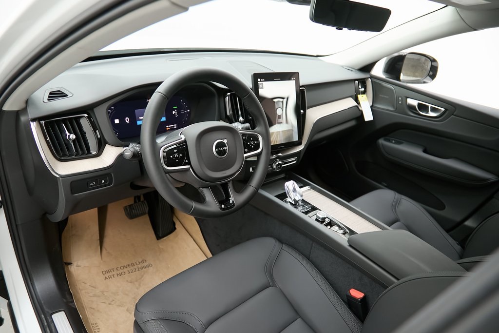 2026 VOLVO XC60 - Image 11