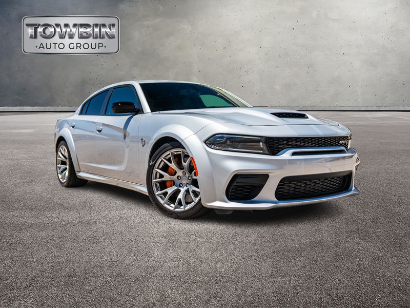 2023 Dodge Charger SRT8 Hellcat Redeye photo 2