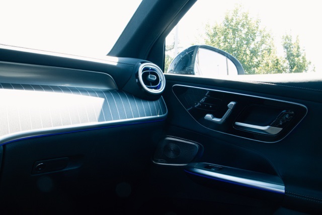 2023 Mercedes Benz GLC 300 4MATIC photo 11