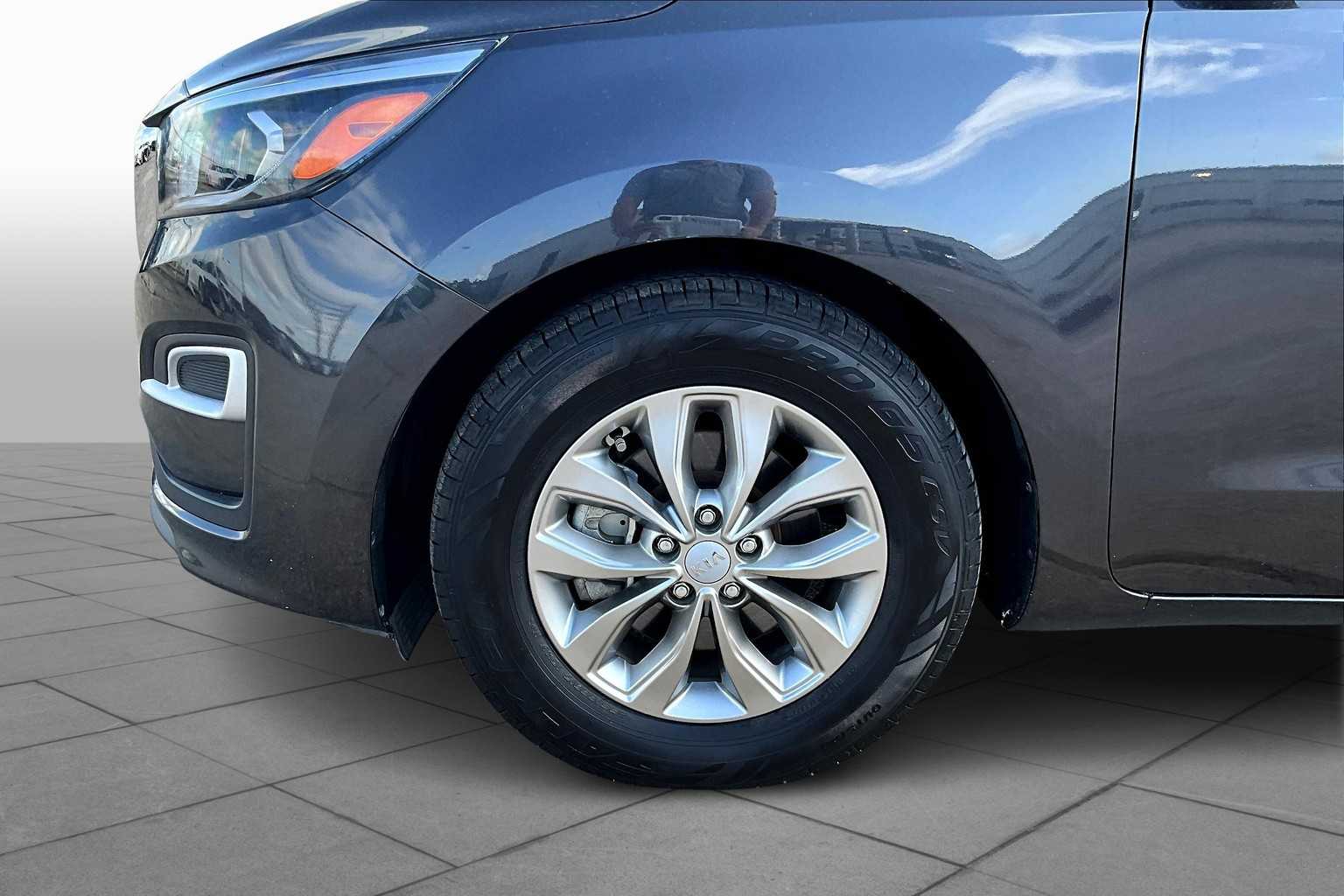 2020 Kia Sedona LX EX photo 10