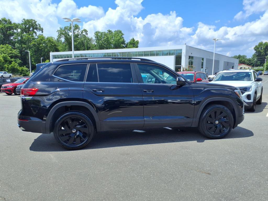 2024 Volkswagen Atlas SE Technology photo 19