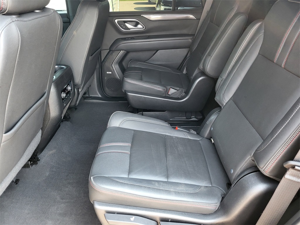 2022 Chevrolet Tahoe RST photo 18