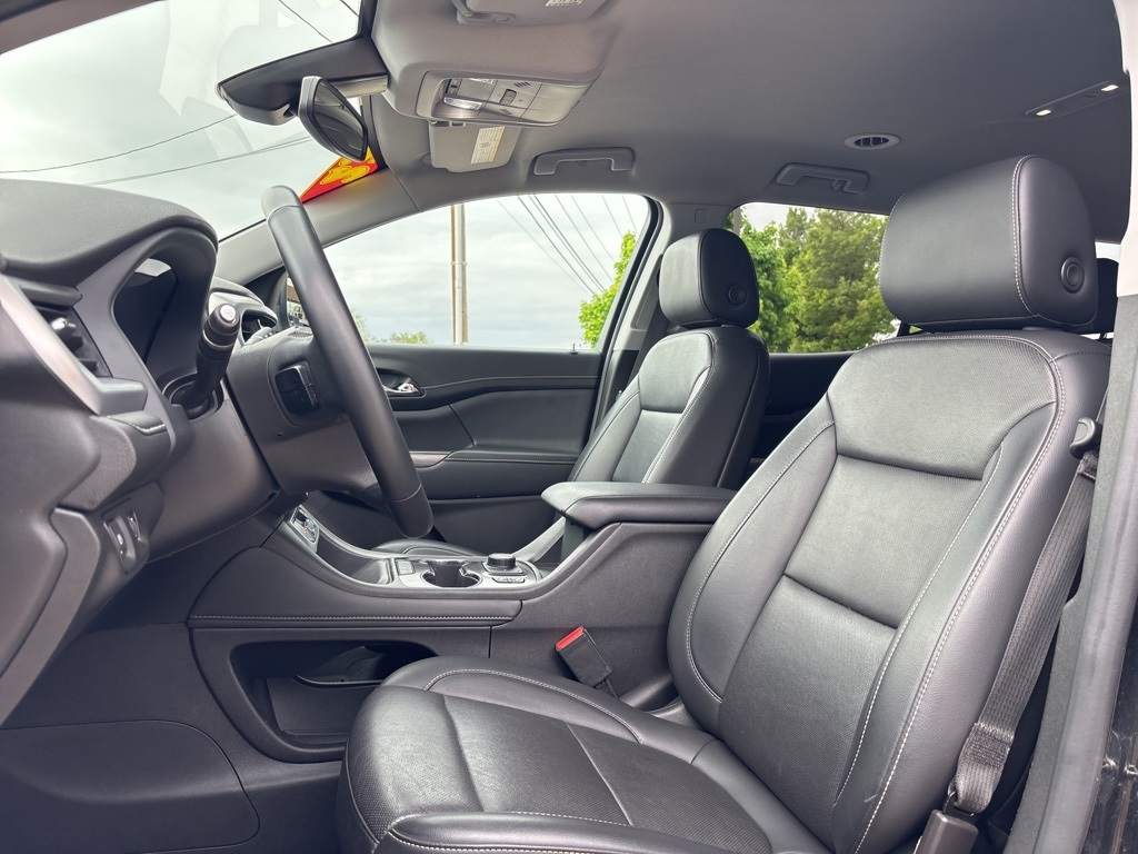 2023 Gmc Acadia SLT photo 9
