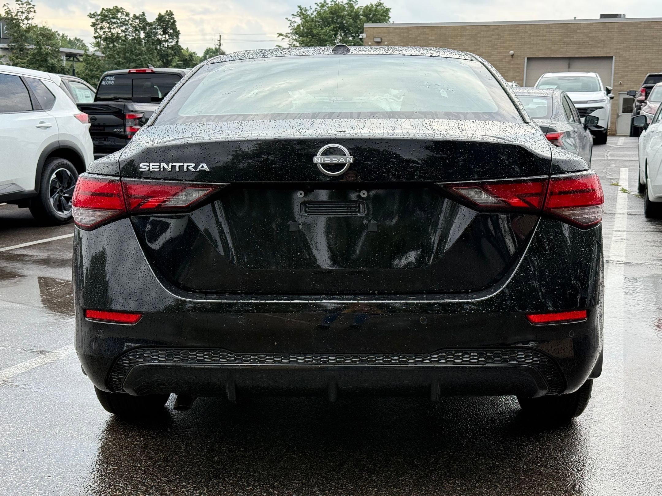2025 Nissan Sentra SV photo 7