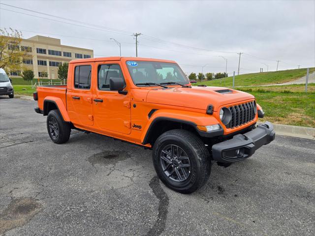 2025 Jeep Gladiator Sport S's photo