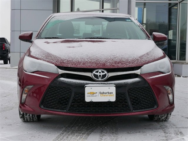 Used 2017 Toyota Camry SE with VIN 4T1BF1FK0HU658536 for sale in Eden Prairie, Minnesota