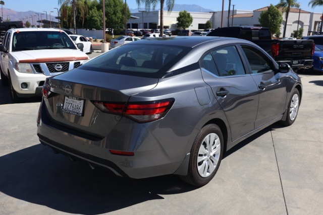 2025 Nissan Sentra S photo 3