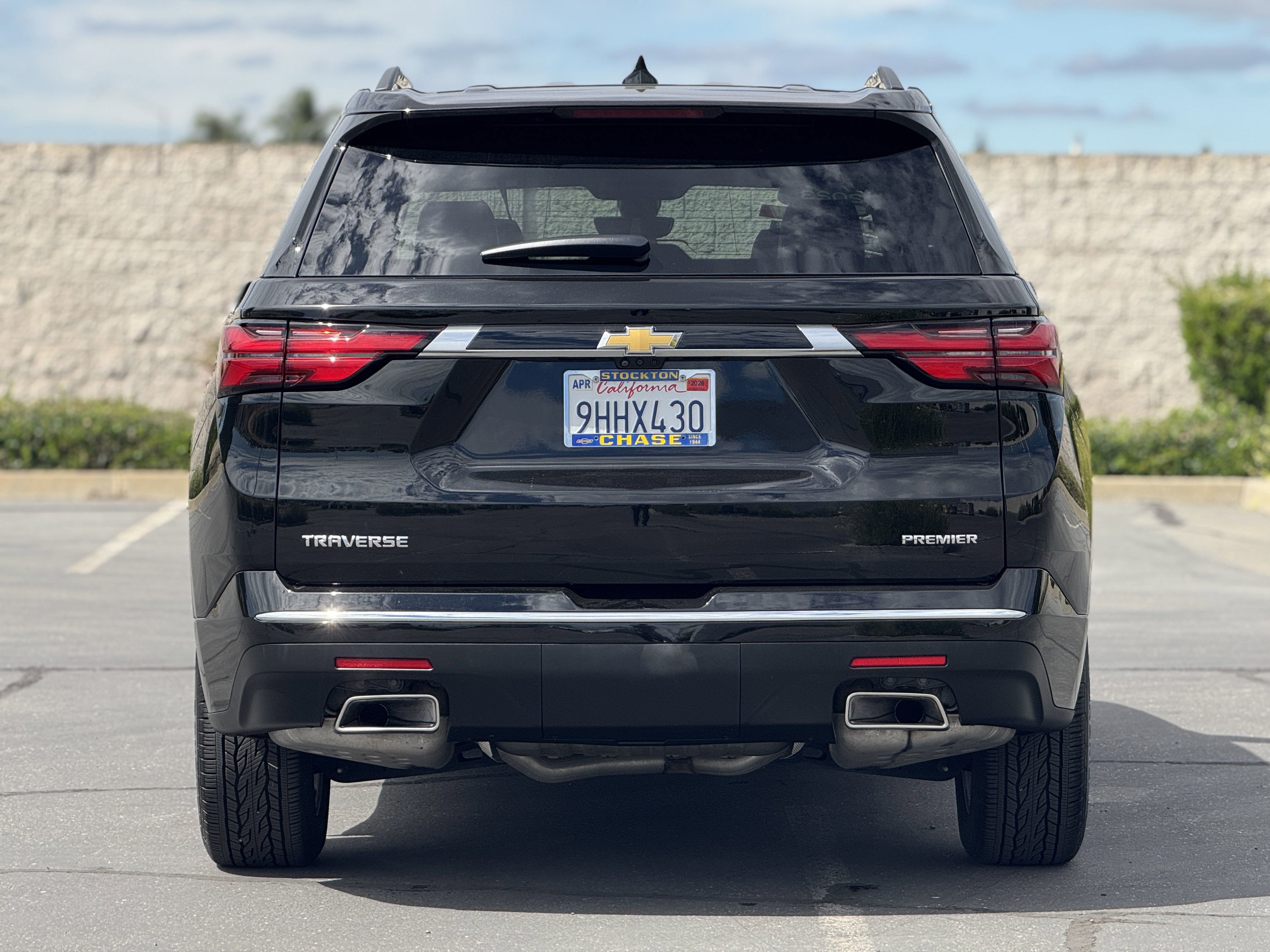 2023 Chevrolet Traverse Premier photo 4