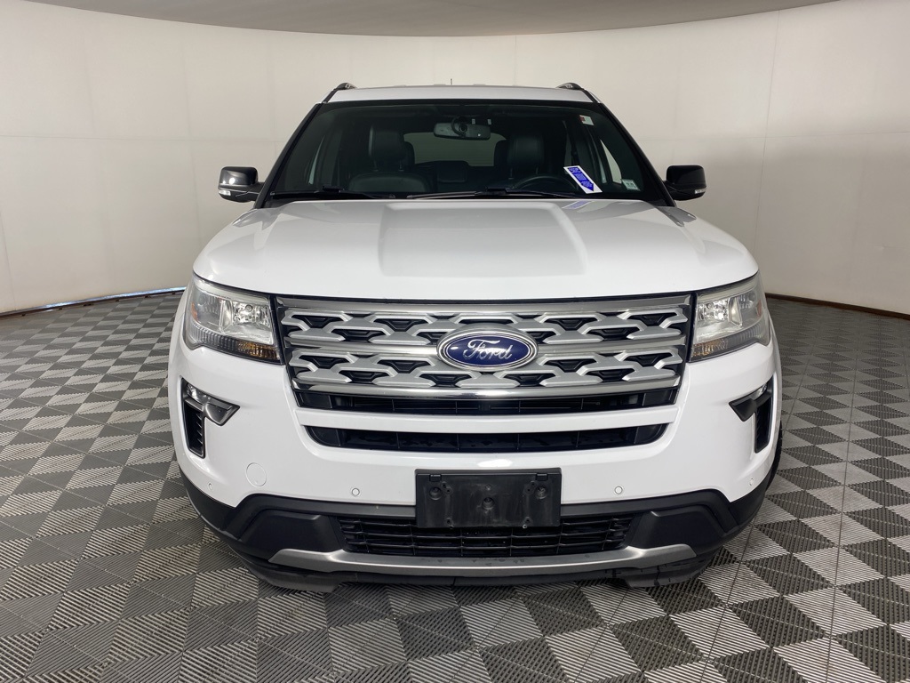 2018 Ford Explorer XLT photo 2