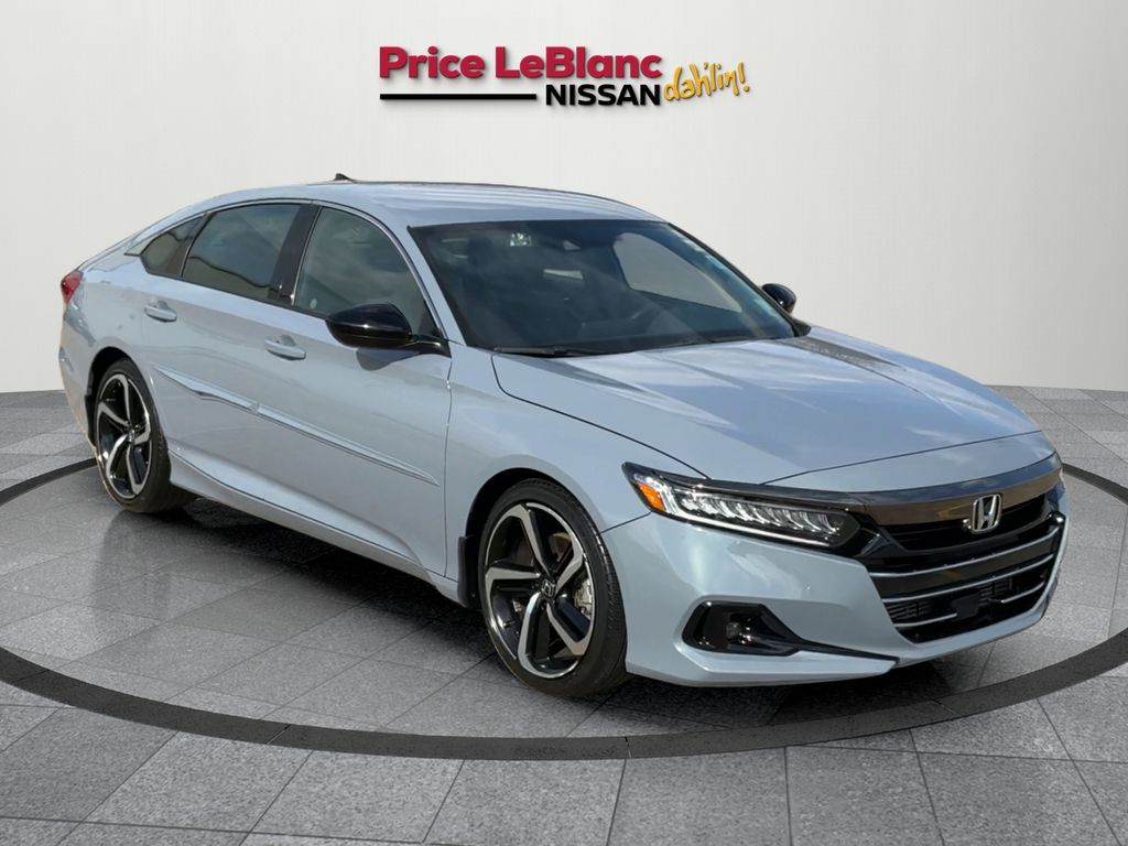 2022 Honda Accord Sport's photo